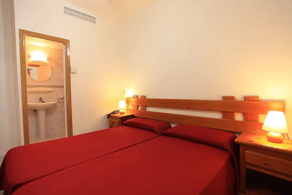 Hotel Lago Playa Es Pujols
