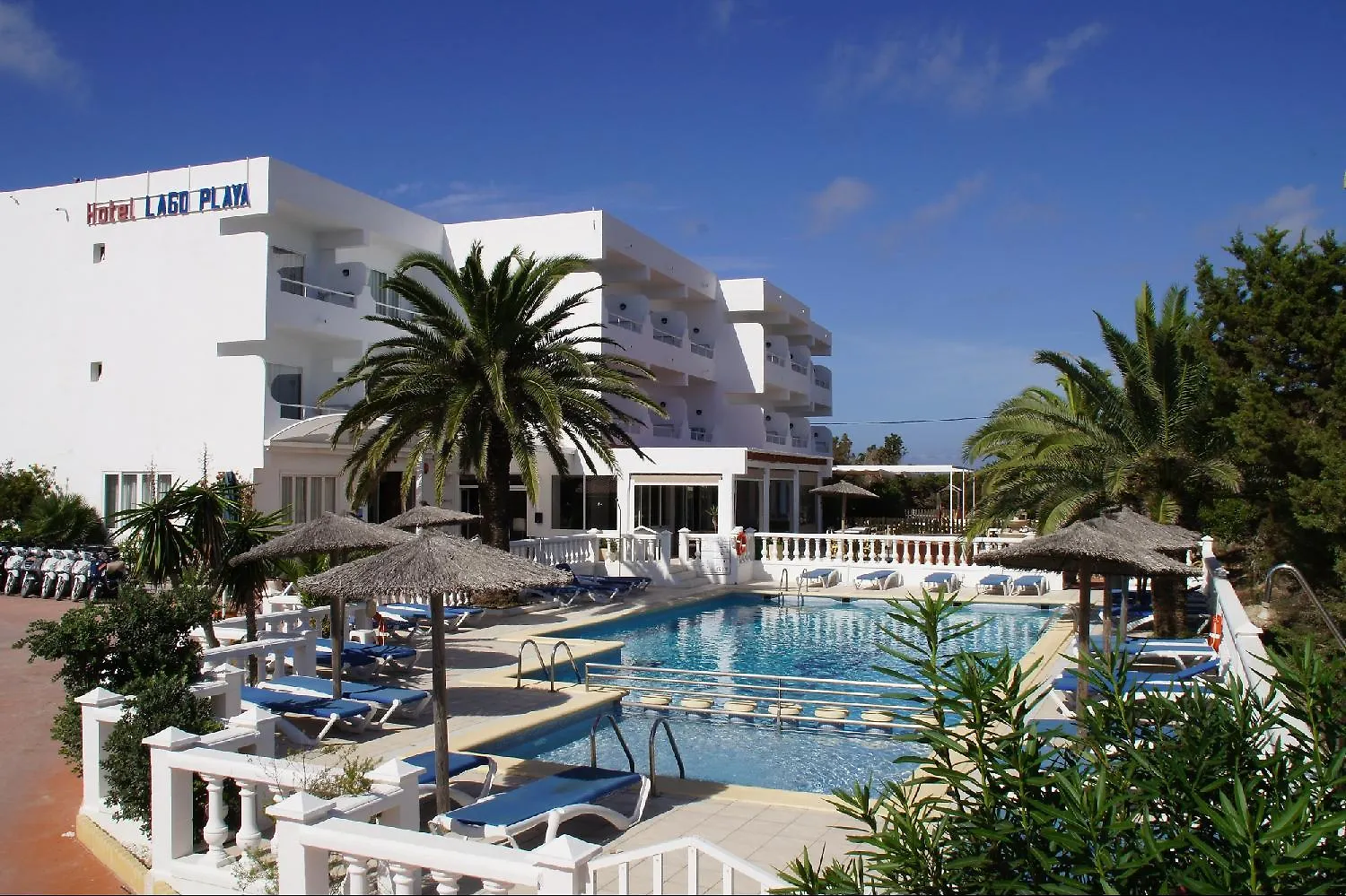 Hotel Lago Playa Es Pujols