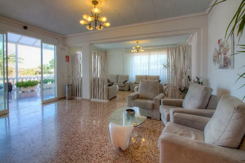 Hotel Lago Playa Es Pujols
