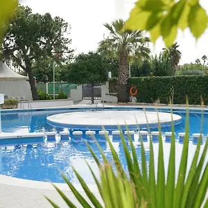 https://hotel-paradis-pineda-de-mar.catalonia-hotels.com