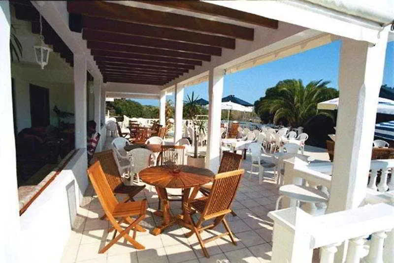 Lago Playa Es Pujols Otel