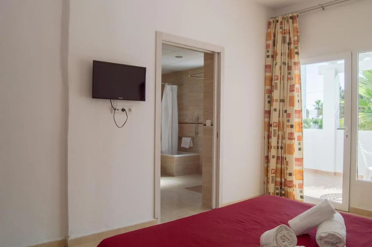 Otel Lago Playa Es Pujols